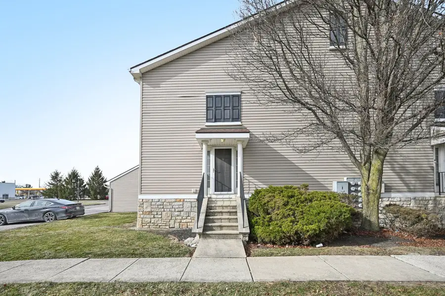 6395 Nottinghill Trail Drive, Canal Winchester, OH 43110 - Image #2