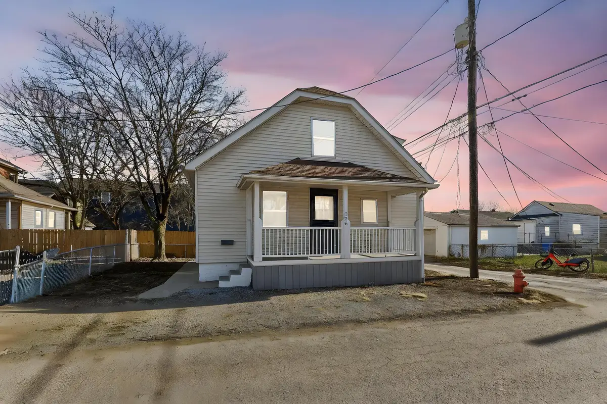 378 Hawkes Avenue, Columbus, OH 43223 - Image #1