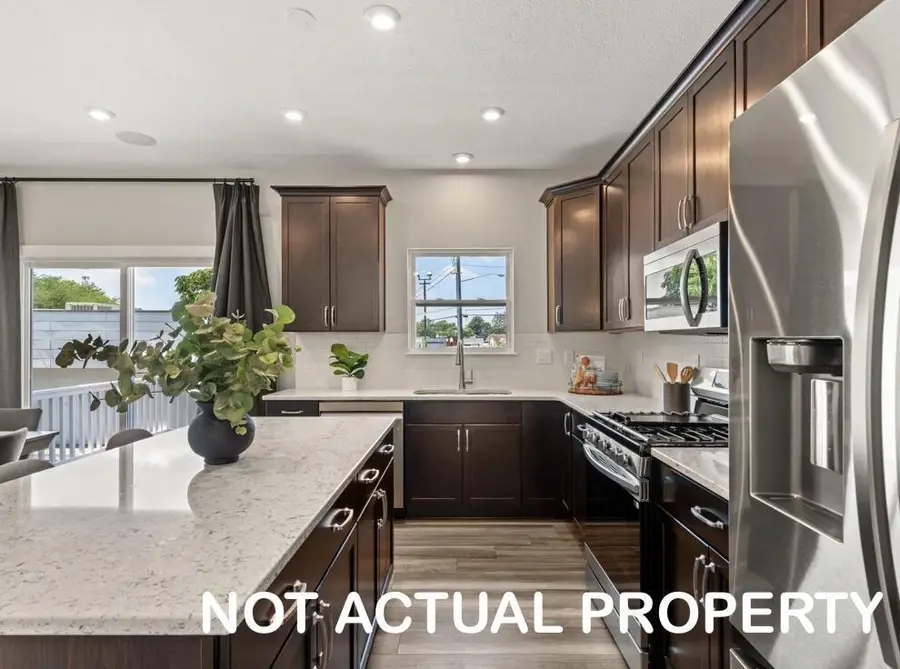 5970 Abernathy Lane Lane, Columbus, OH 43232 - Image #3