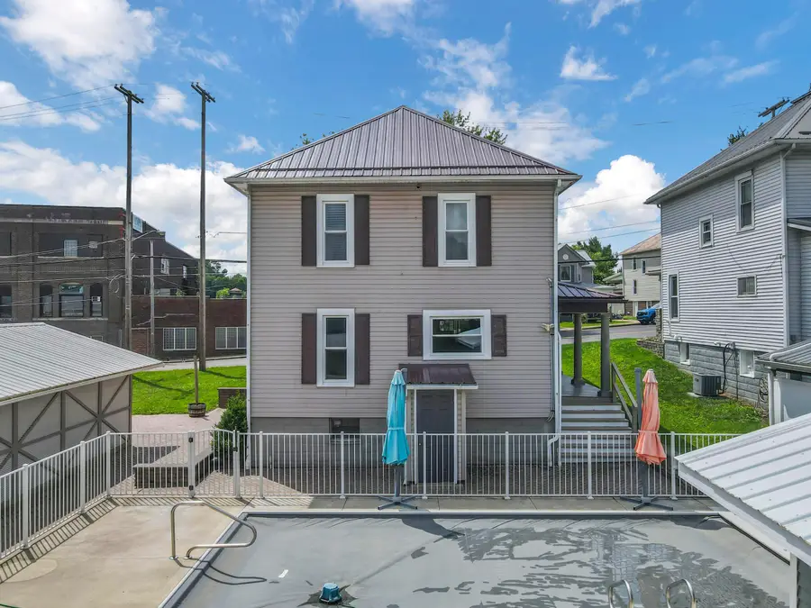 522 S Main Street, New Lexington, OH 43764 - #3