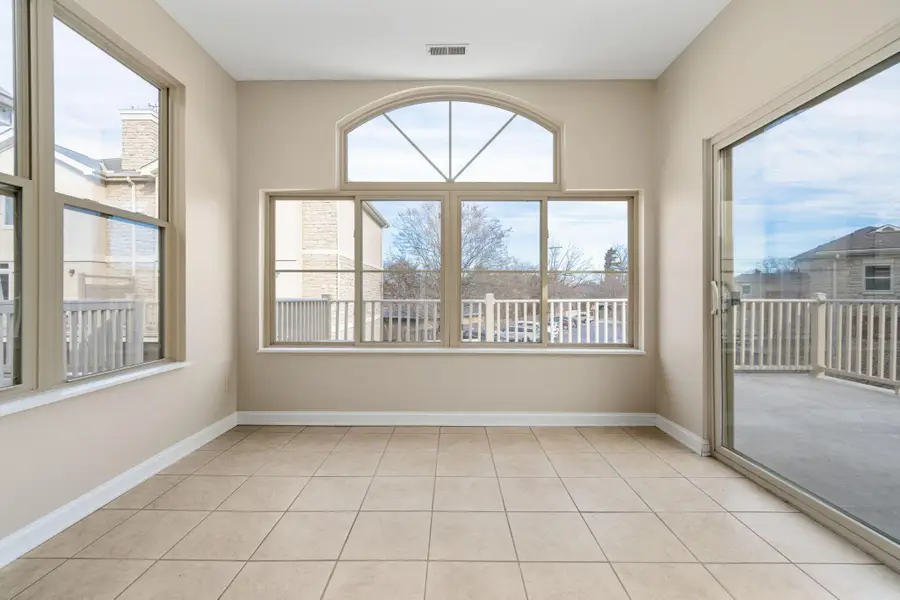 1744 Ridgecliff Road, Columbus, OH 43221 - Image #3