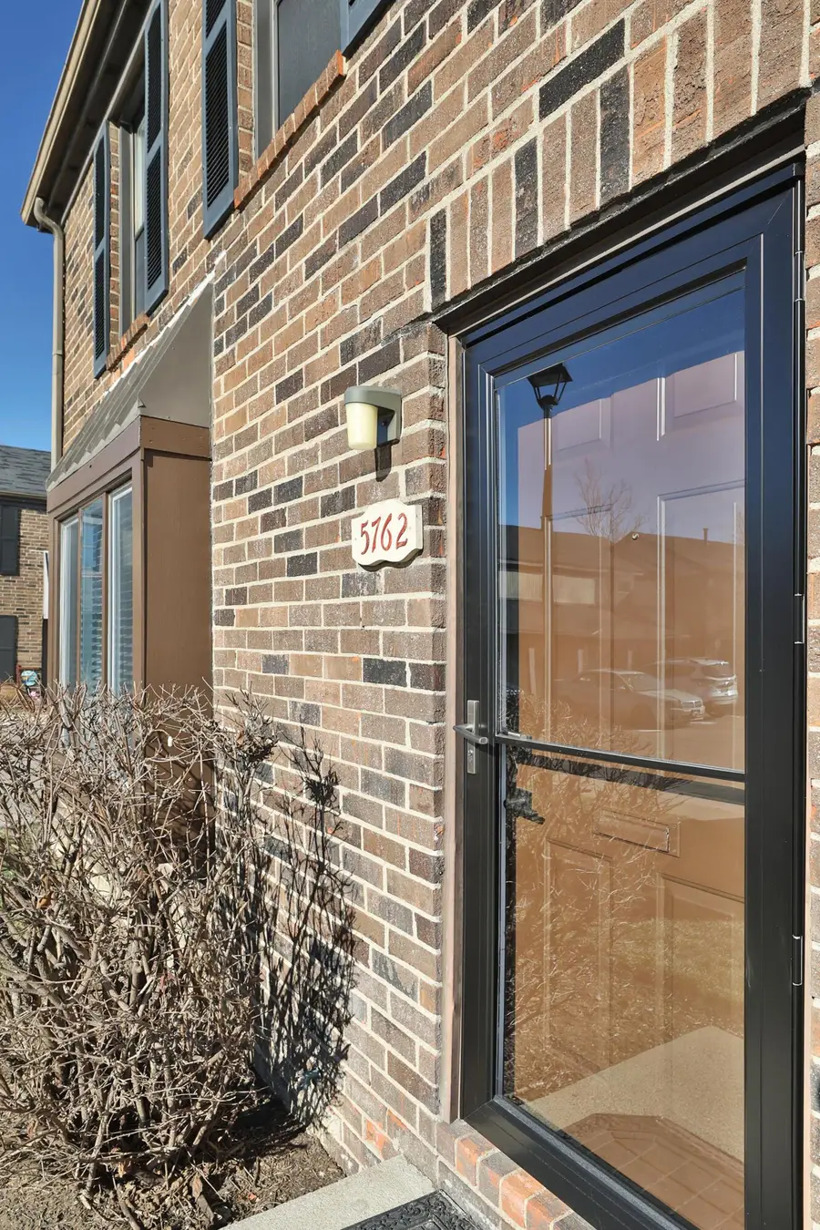 5762 Hallridge Circle, Columbus, OH 43232 - Image #2