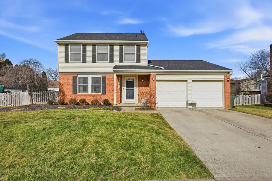 3802 Ravens Glen Drive, Columbus, OH 43221 - Image #2
