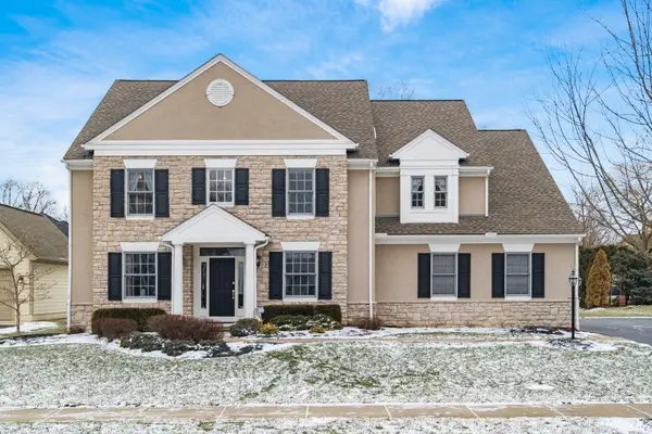 2520 Kemperwood Drive, Blacklick, OH 43004