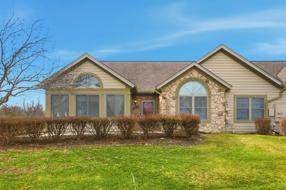 2558 Landings Way, Grove City, OH 43123 - Image #1