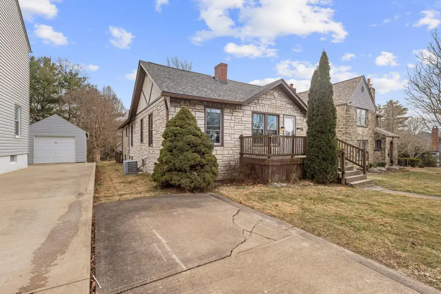 1910 Euclid Avenue, Zanesville, OH 43701 - #3