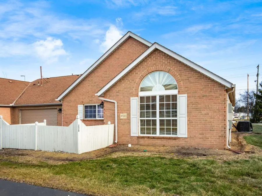 4920 Meadow Run Drive, Hilliard, OH 43026 - Image #2