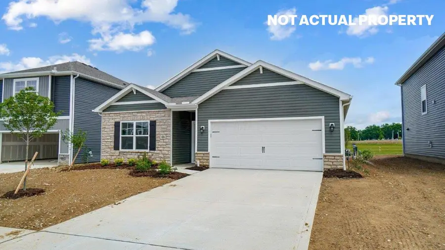 128 Vine Grove Drive, Circleville, OH 43113 - Image #3