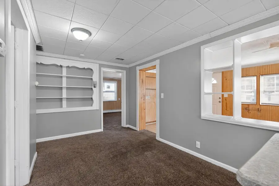 381 Pasadena Avenue, Columbus, OH 43228 - Image #3