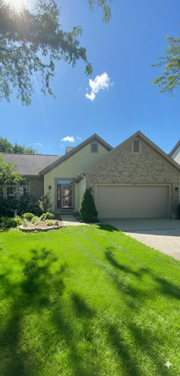3267 Tumwater Valley Drive, Pickerington, OH 43147