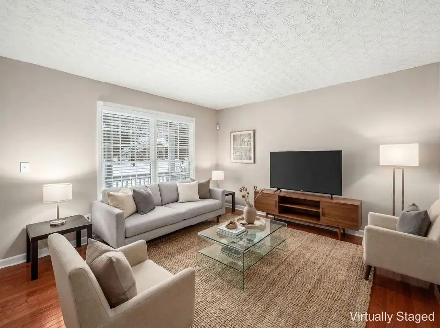 1295 Dobbins Drive, New Albany, OH 43054 - Image #3