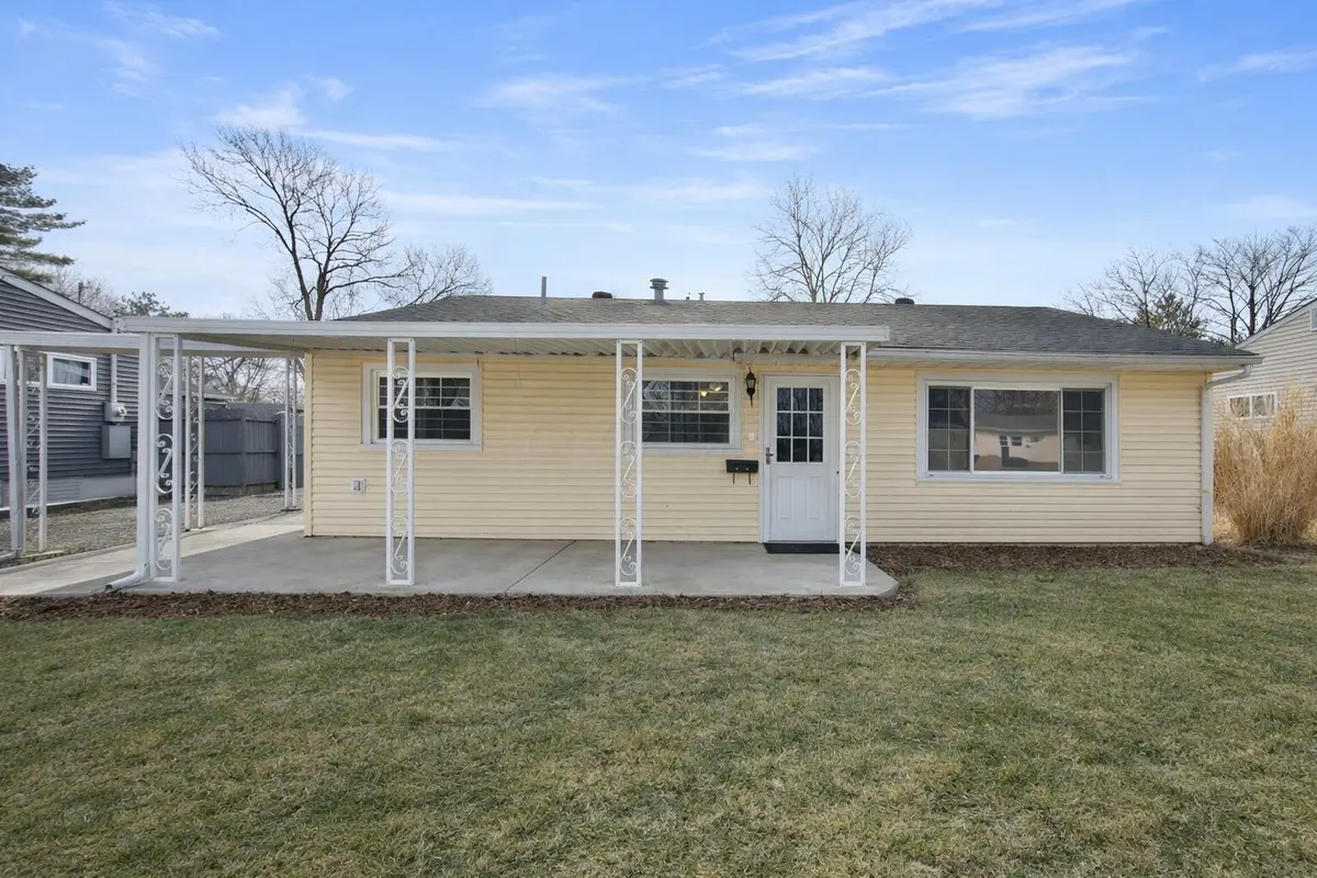 4413 Broadhurst Drive, Columbus, OH 43213 - Image #1