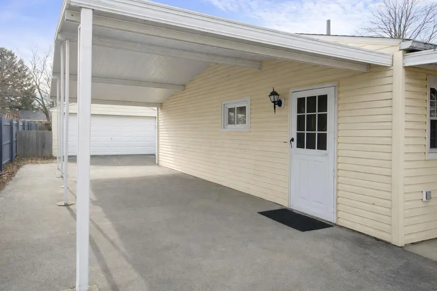 4413 Broadhurst Drive, Columbus, OH 43213 - Image #2