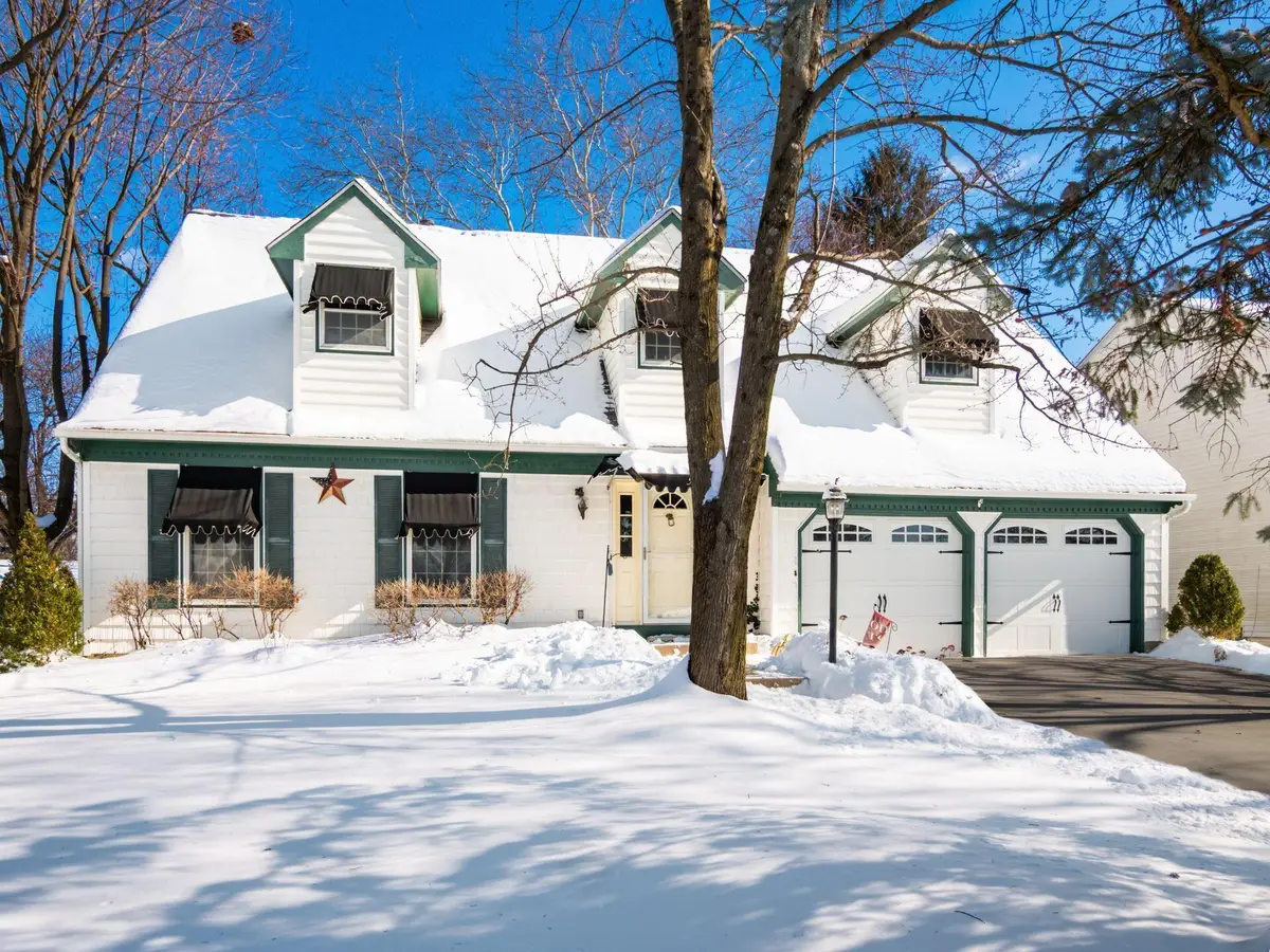 5520 Ellinger Street, Columbus, OH 43235 - Image #1