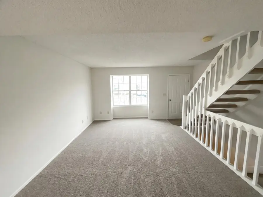 5083 Singleton Drive, Hilliard, OH 43026 - Image #3