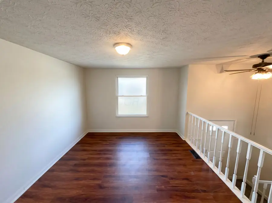 4459 Amwood Street, Columbus, OH 43228 - Image #3