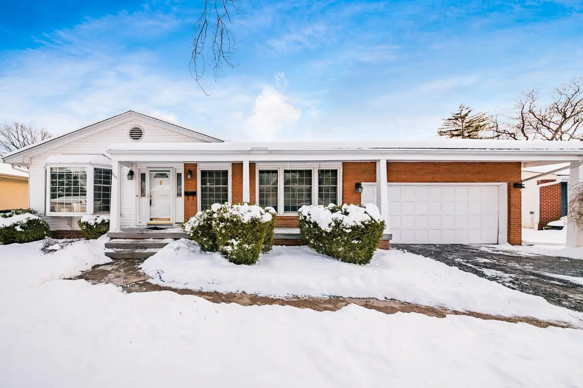 955 Amberly Place, Columbus, OH 43220 - Image #1