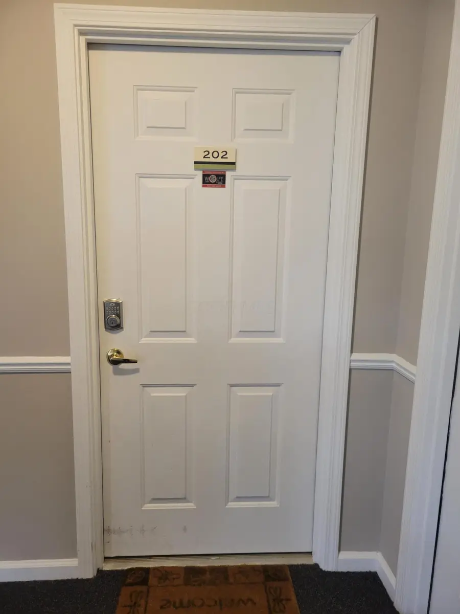 3137 Heron Pointe, Columbus, OH 43231 - Image #3