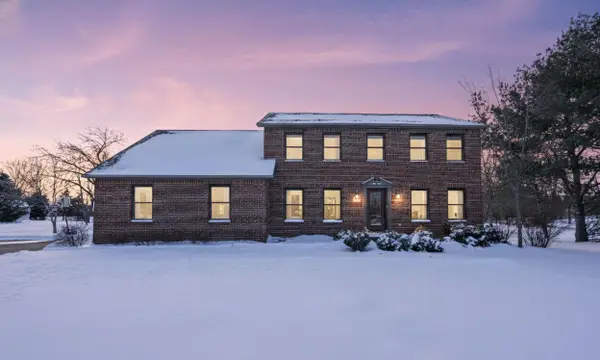 55 Roland Court, Pataskala, OH 43062