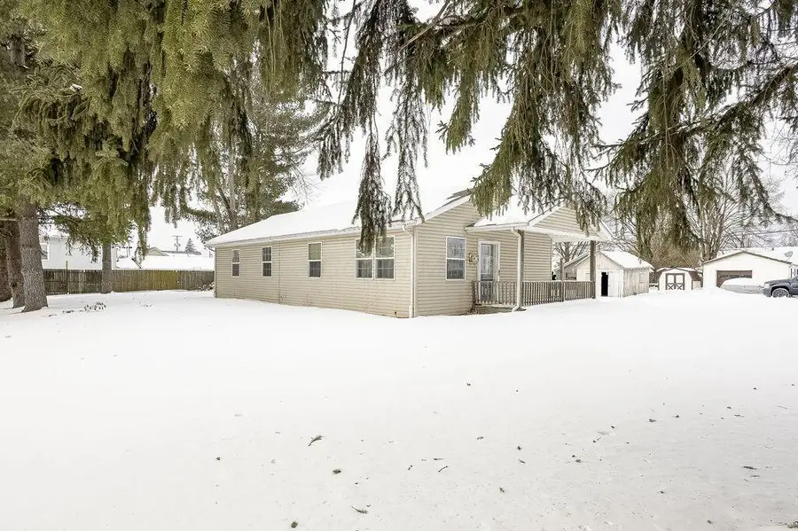 9 E South Street, Danville, OH 43014 - #2