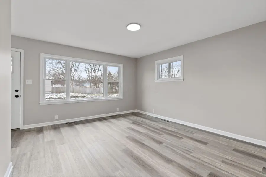 2100 Ferris Road, Columbus, OH 43224 - Image #2