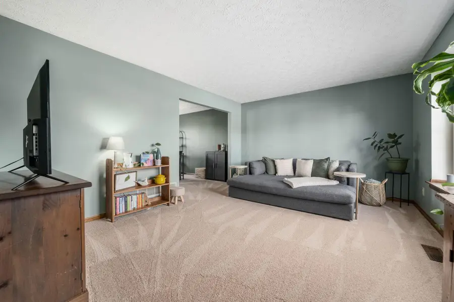 7769 Spyglass Hill Court, Pickerington, OH 43147 - Image #2