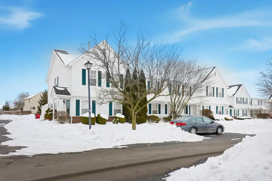 6336 Lakeview Drive E, Grove City, OH 43123 - Image #3