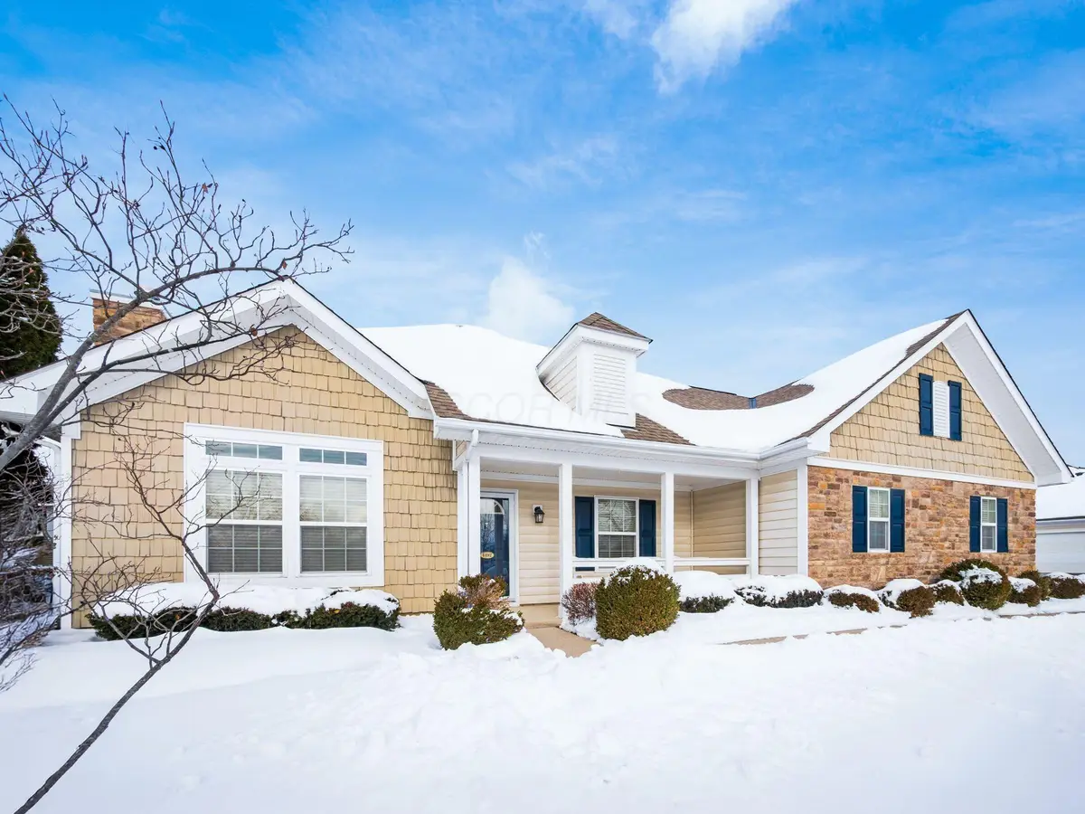 4492 Newport Loop E, Grove City, OH 43123 - Image #1