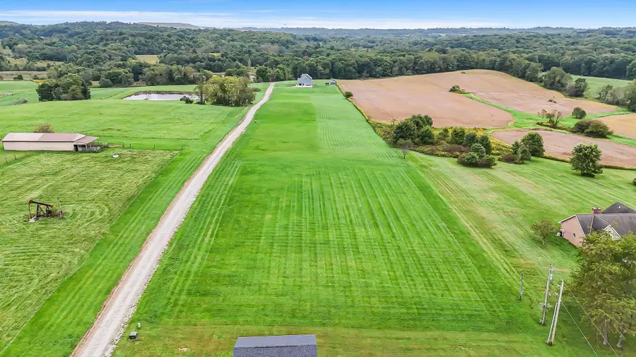 2690 Township Road 364, New Lexington, OH 43764 - #3
