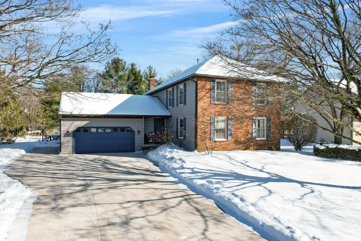 11584 Canterbury Avenue Nw, Pickerington, OH 43147 - Image #1