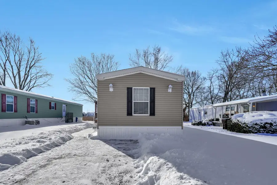 22 Skyline Drive, Ashville, OH 43103 - Image #3