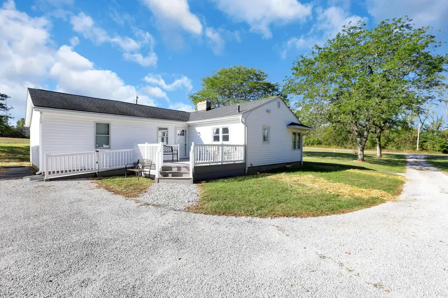 4860 Winchester Southern Road, Circleville, OH 43113 - Image #2