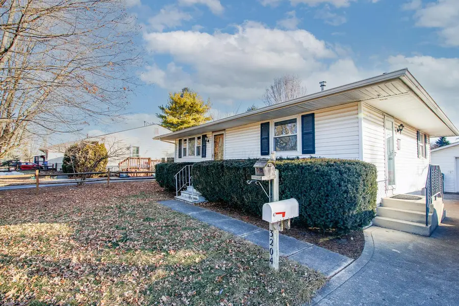 3204 Lee Ellen Place, Columbus, OH 43207 - Image #2