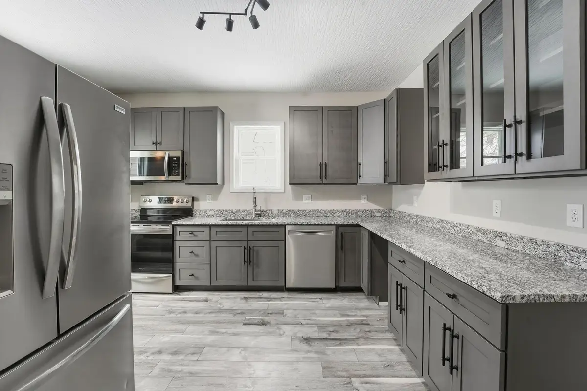 414 E Walnut Street, Lancaster, OH 43130 - Image #1