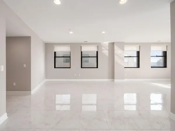 50 W Broad Street, Columbus, OH 43215