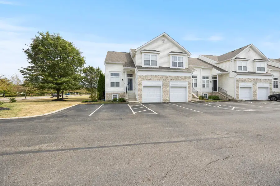 6006 Andrew John Drive, New Albany, OH 43054 - Image #2