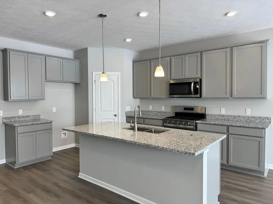 274 Dowler Drive, South Bloomfield, OH 43103 - Image #2