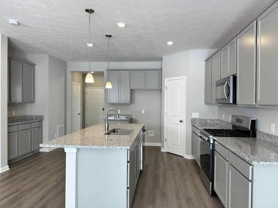 274 Dowler Drive, South Bloomfield, OH 43103 - Image #3