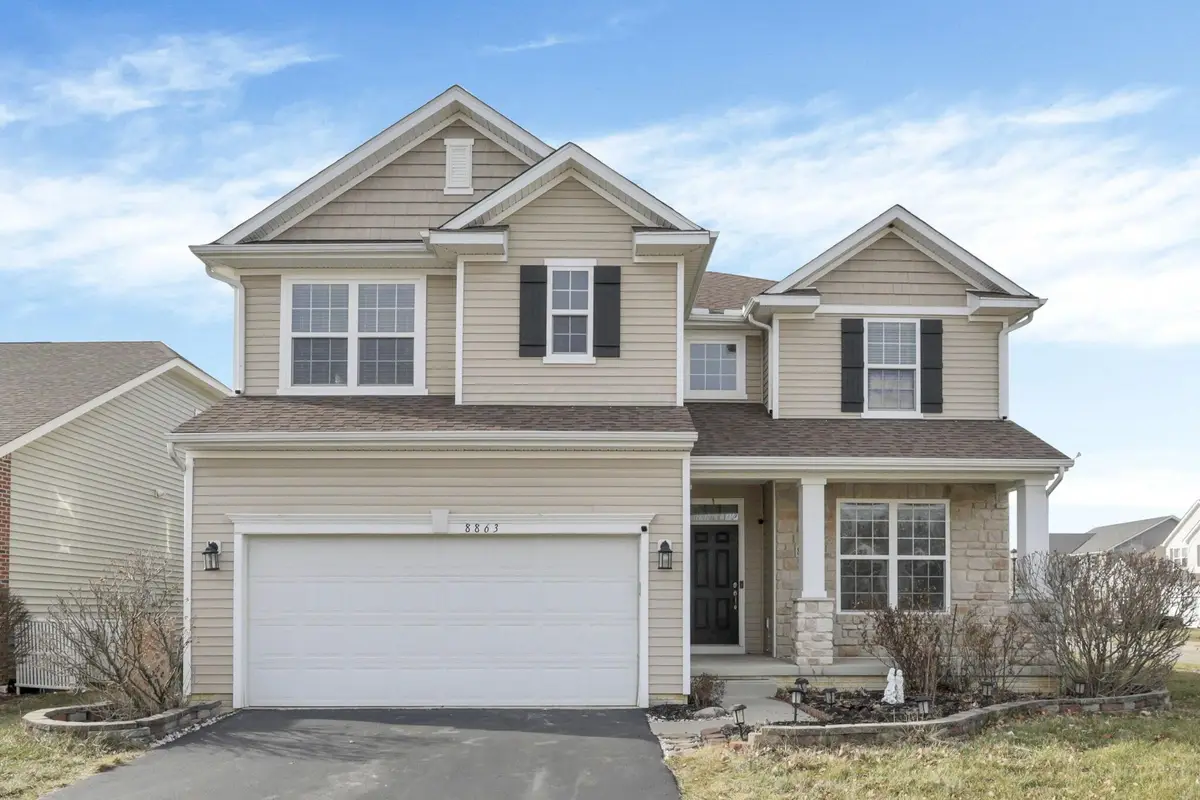 8863 Olenbrook Drive, Lewis Center, OH 43035 - #1