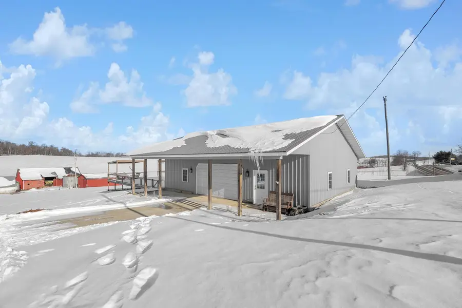 13617 Millersburg Road, Danville, OH 43014 - #3