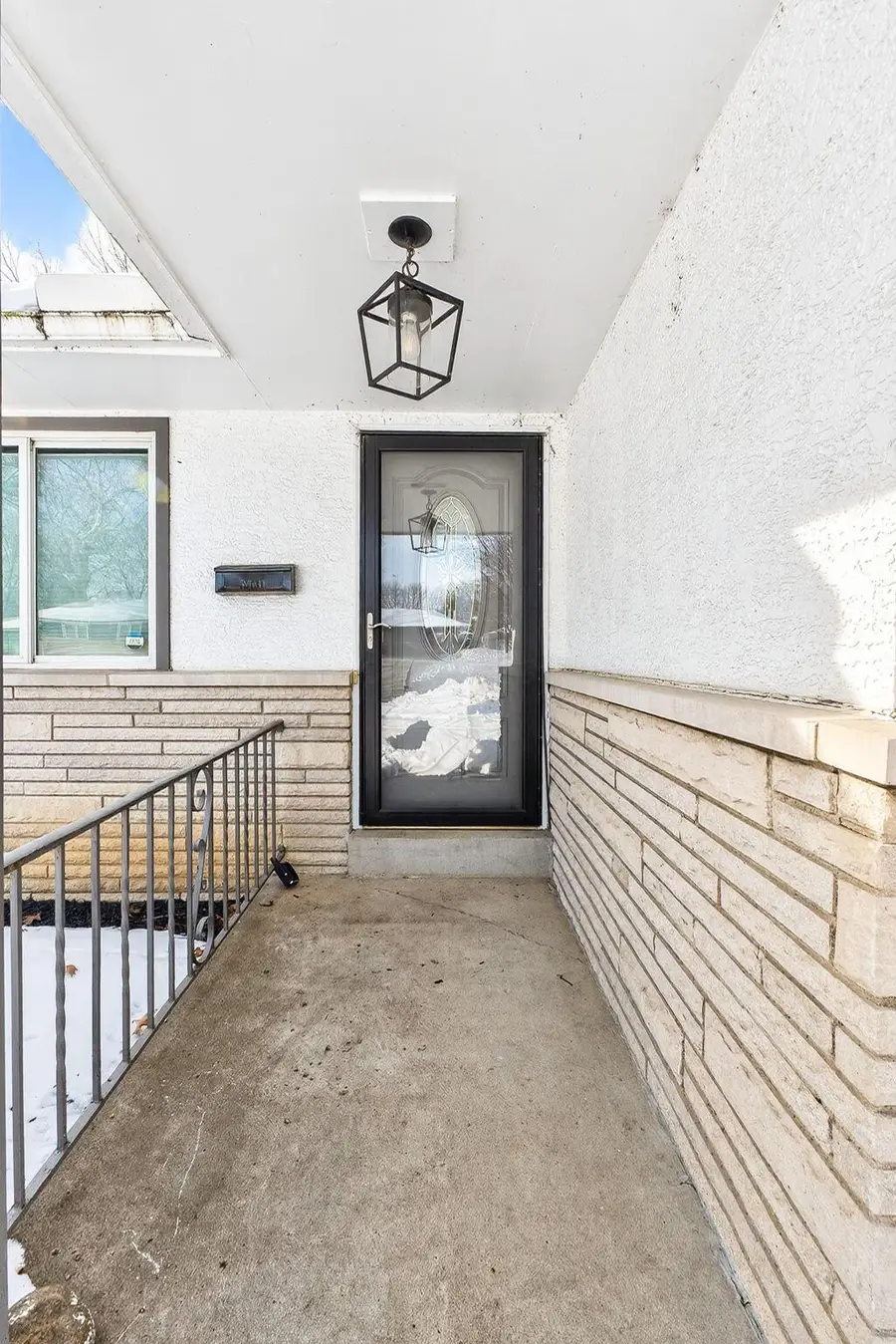 143 Serran Drive, Columbus, OH 43230 - Image #2