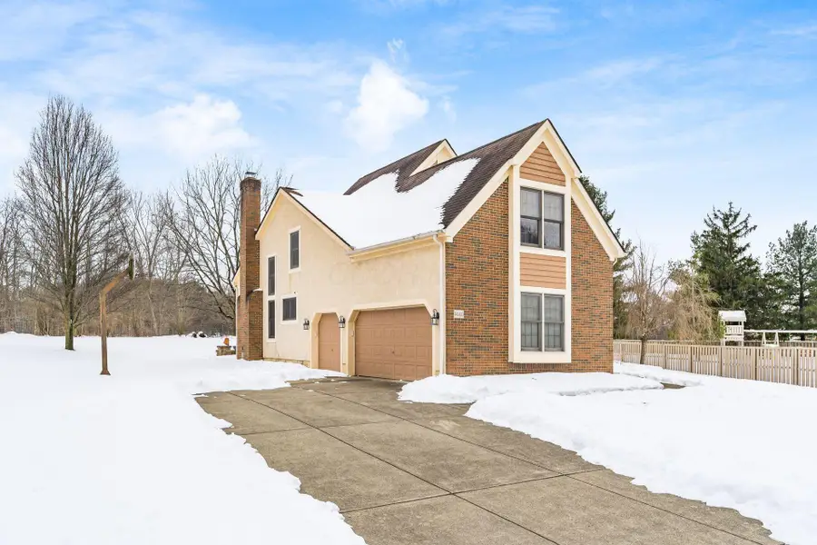 9440 Haaf Farm Court Nw, Pickerington, OH 43147 - Image #2