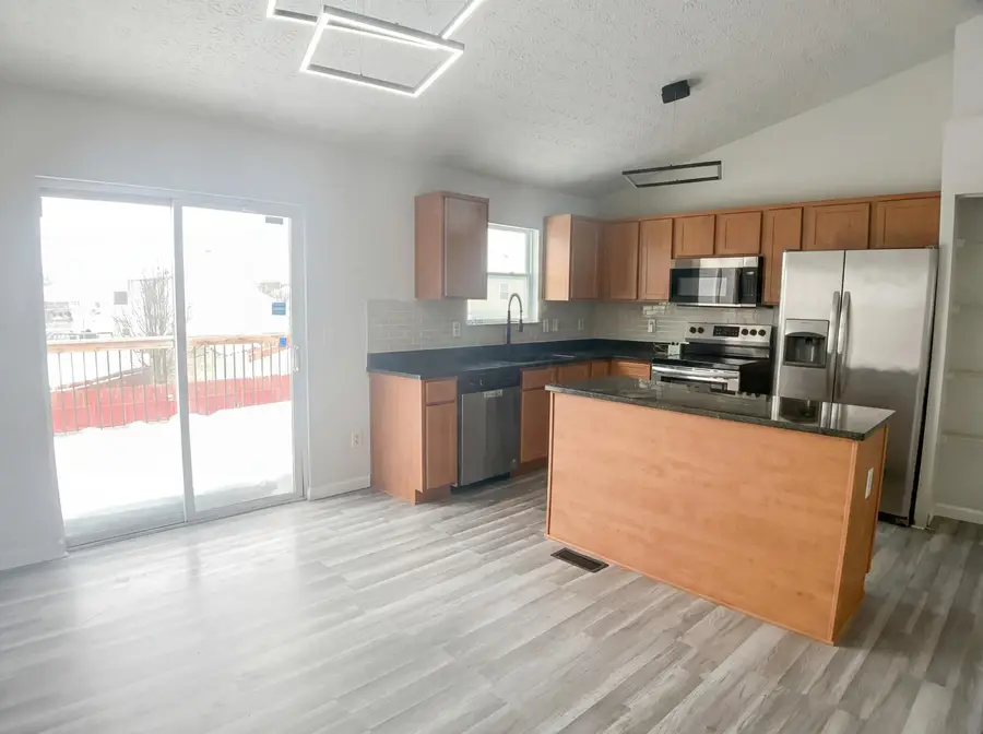 5691 Matuka Drive, Columbus, OH 43232 - Image #2