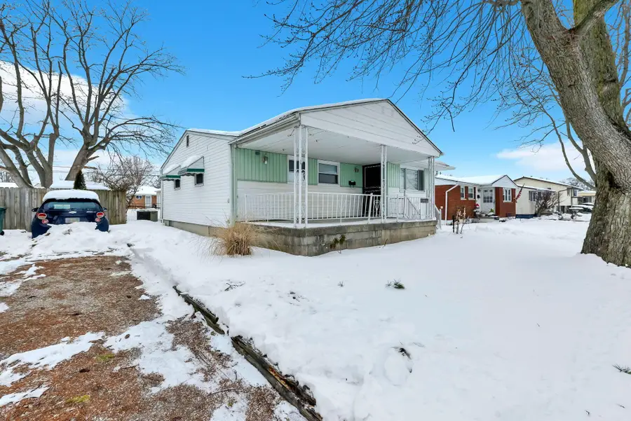 3866 Eakin Road, Columbus, OH 43228 - Image #2