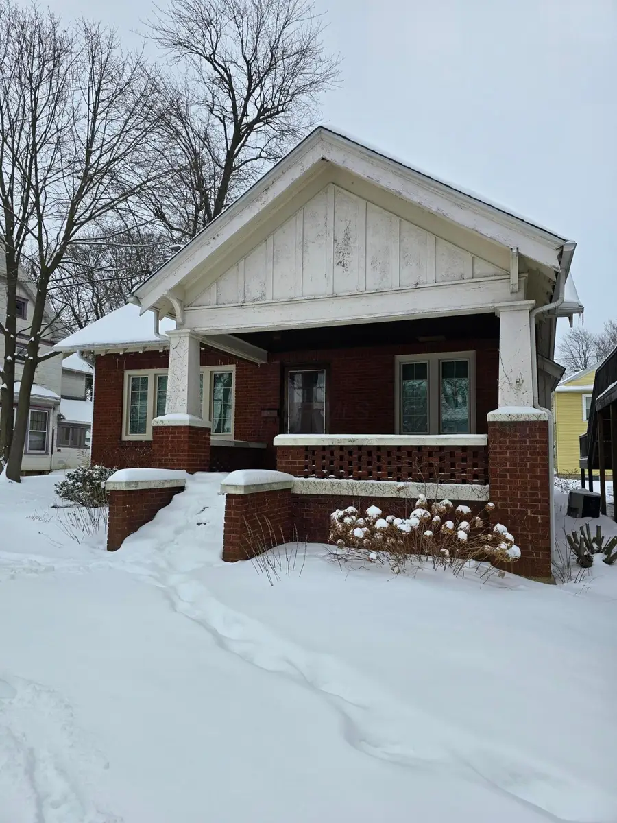 404 N Madriver Street, Bellefontaine, OH 43311 - Image #2