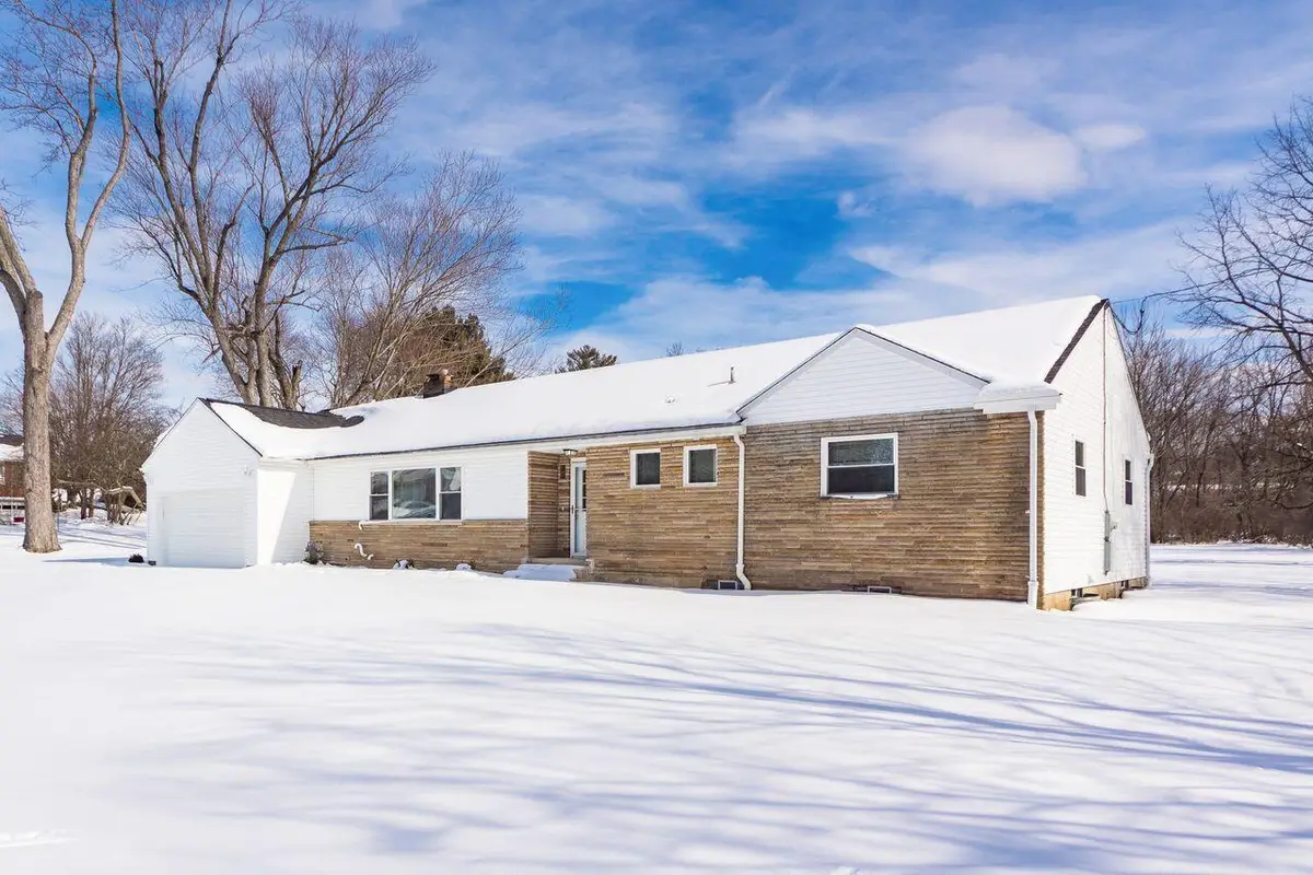 6 Edgewood Boulevard, Mount Vernon, OH 43050 - Image #1