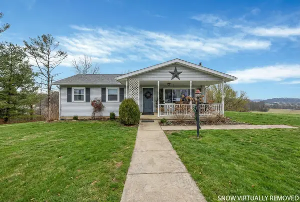 1725 W Point Road Se, Lancaster, OH 43130