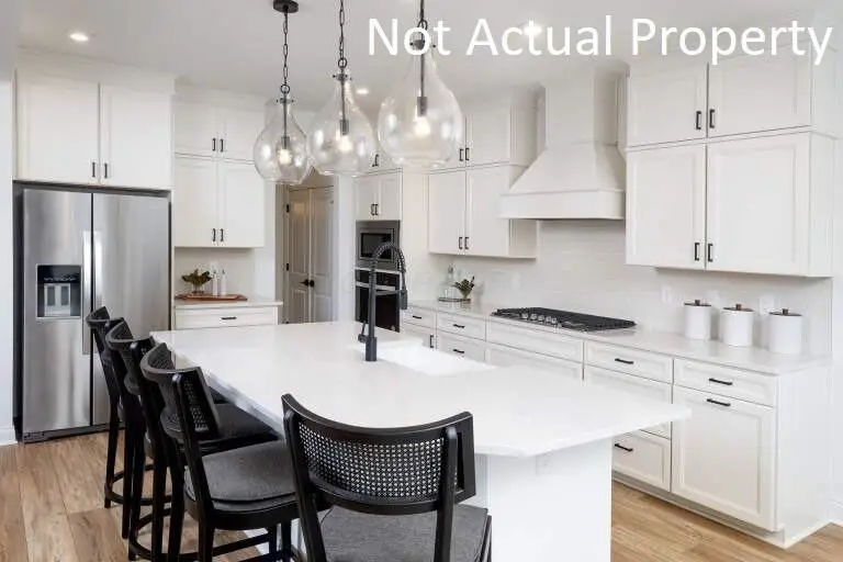 2432 Elisabeth Lane, Blacklick, OH 43004 - Image #2