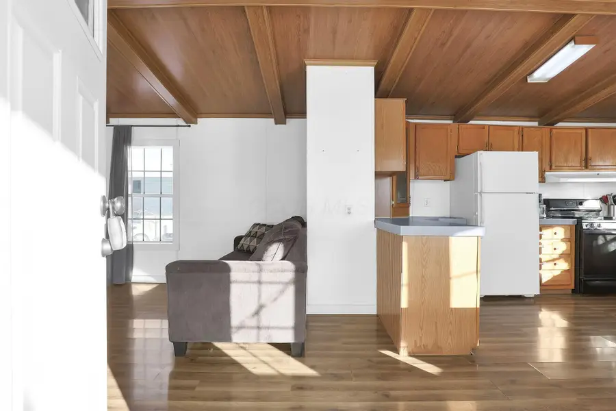 4150 Martinsburg Drive, Columbus, OH 43207 - Image #3