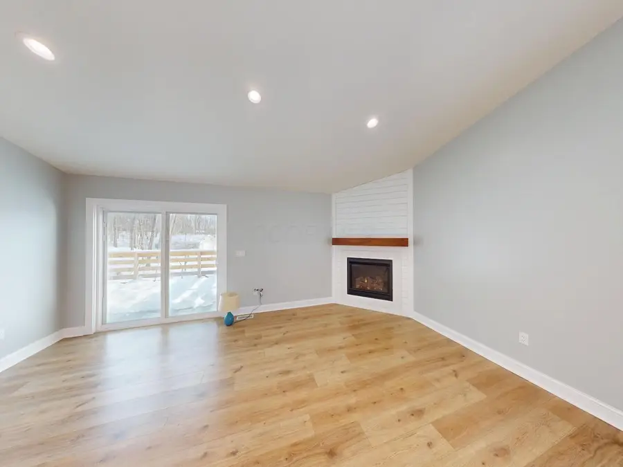 363 Highland Hills Circle, Howard, OH 43028 - #3